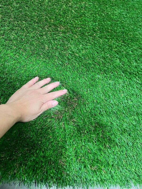 Qpets Artificial Grass Turf , 40mm Blade Height, Premium Grass, 6.6x3ft, 10lb - Image 10